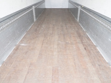 UDトラックス クオン ウイング車 大型 PKG-CG4ZA 年式 H22 [写真36]