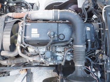 UDトラックス クオン ウイング車 大型 PKG-CG4ZA 年式 H22 [写真57]