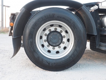 三菱ふそう スーパーグレート トラクタ 大型 QKG-FP54VDR 年式 H24 [写真31]