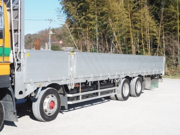 いすゞ ギガ 平ボディ 大型 PKG-CYJ77W8 年式 H20 [写真16]