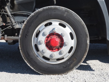 いすゞ ギガ 平ボディ 大型 PKG-CYJ77W8 年式 H20 [写真45]