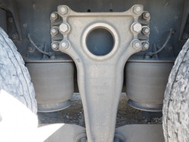 いすゞ ギガ 平ボディ 大型 PKG-CYJ77W8 年式 H20 [写真41]