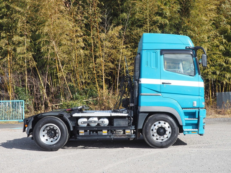 三菱ふそう スーパーグレート トラクタ 大型 QKG-FP54VDR 年式 H24[写真09]
