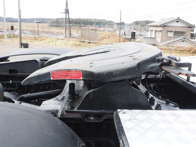 三菱ふそう スーパーグレート トラクタ 大型 QKG-FP54VDR 年式 H24[写真16]