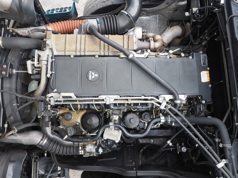 三菱ふそう スーパーグレート トラクタ 大型 QKG-FP54VDR 年式 H24[写真39]