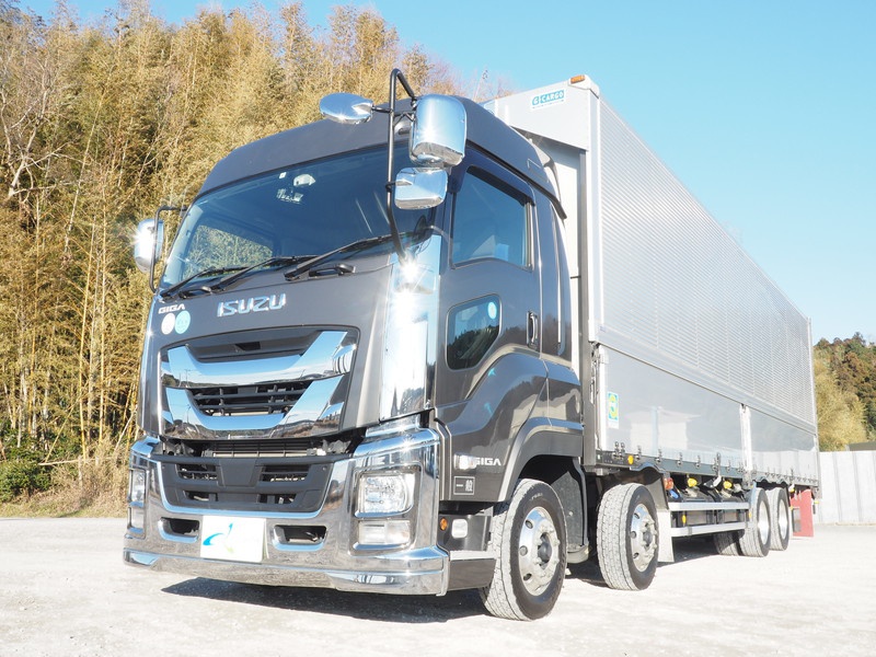 いすゞ ギガ ウイング車 大型 QKG-CYJ77B 年式 H28[写真32]