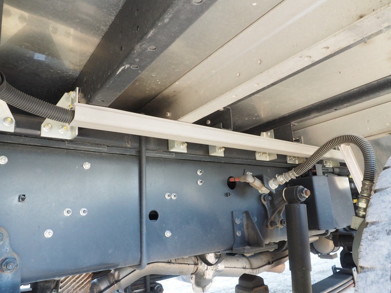 いすゞ ギガ ウイング車 大型 QKG-CYJ77B 年式 H28[写真53]