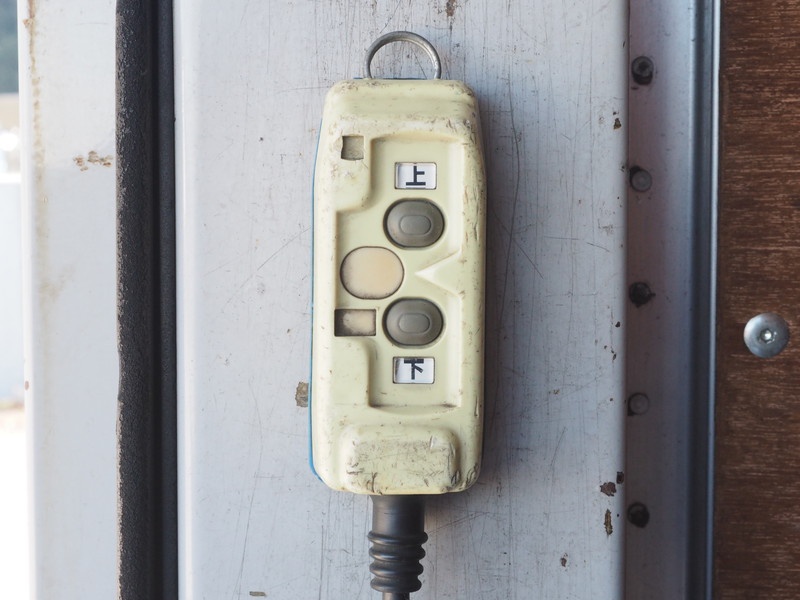 三菱ふそう ファイター ウイング車 中型 PDG-FK64F 年式 H20[写真31]