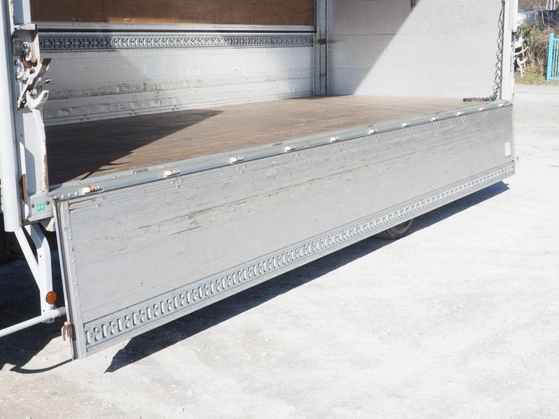 三菱ふそう ファイター ウイング車 中型 PDG-FK64F 年式 H20[写真23]