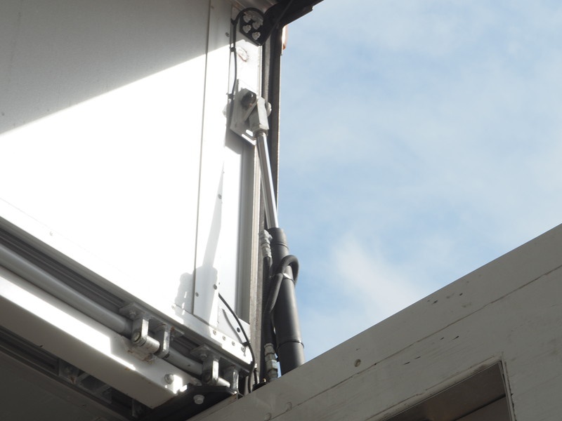 三菱ふそう スーパーグレート 冷凍ウイング 大型 QKG-FS54VZ 年式 H25[写真18]