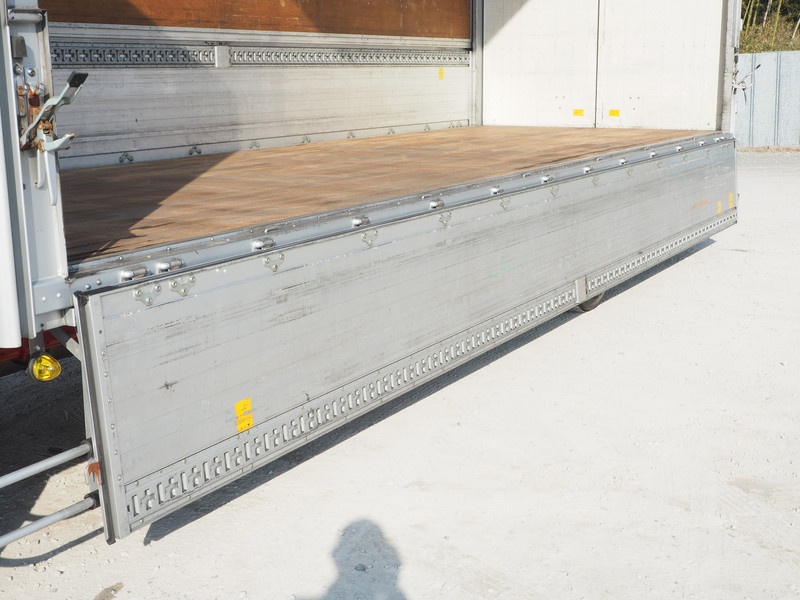 三菱ふそう ファイター ウイング車 中型 PDG-FK61F 年式 H21[写真23]