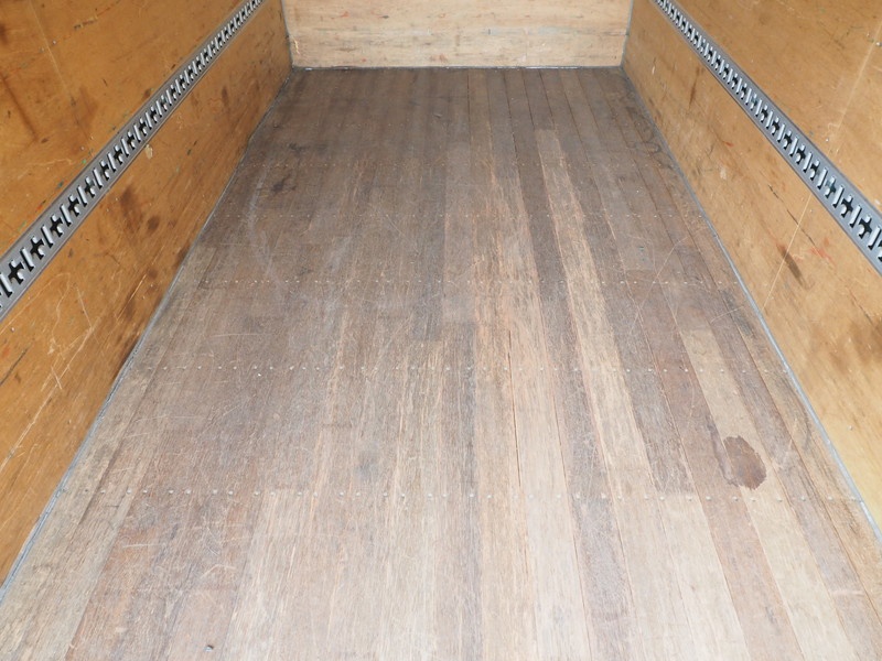 いすゞ エルフ バン車 小型 BKG-NPR85AN 年式 H21[写真21]