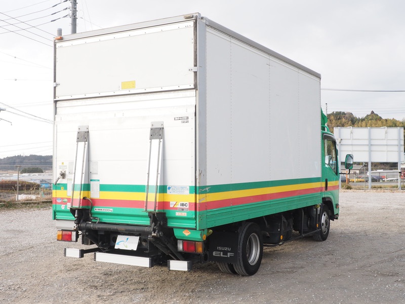 いすゞ エルフ バン車 小型 BKG-NPR85AN 年式 H21[写真05]