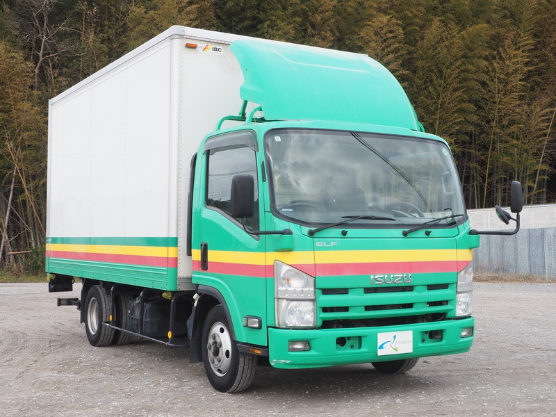いすゞ エルフ バン車 小型 BKG-NPR85AN 年式 H21[写真04]