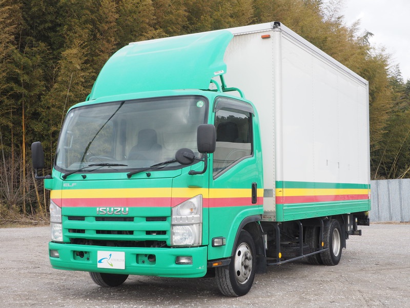 いすゞ エルフ バン車 小型 BKG-NPR85AN 年式 H21[写真01]