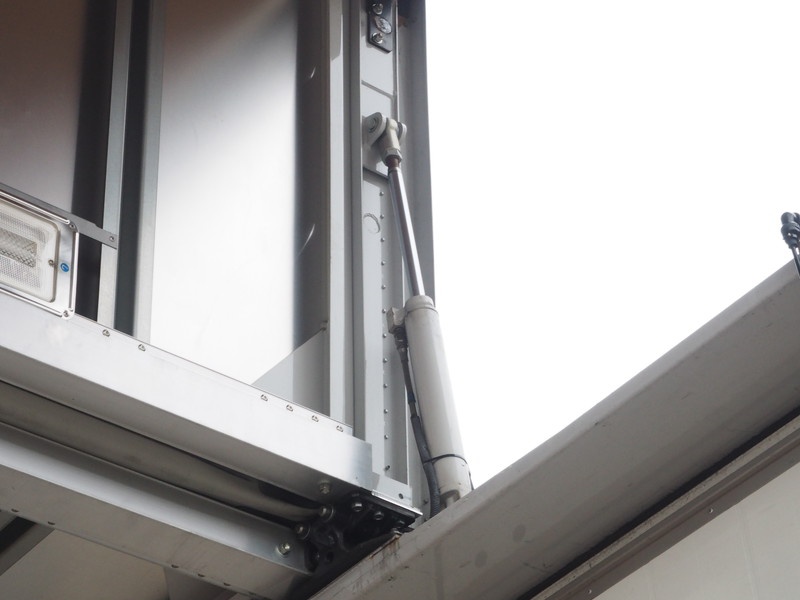 日野 グランドプロフィア ウイング車 大型 BKG-FW1EXYG 年式 H22[写真25]