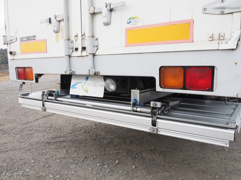 日野 グランドプロフィア ウイング車 大型 BKG-FW1EXYG 年式 H22[写真30]