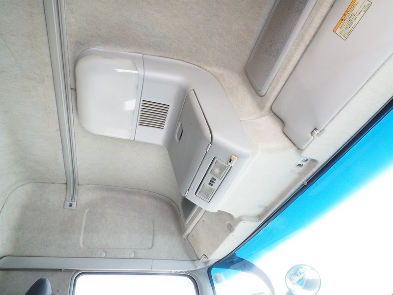 三菱ふそう スーパーグレート ウイング車 大型 PJ-FS54JY 年式 H18[写真32]