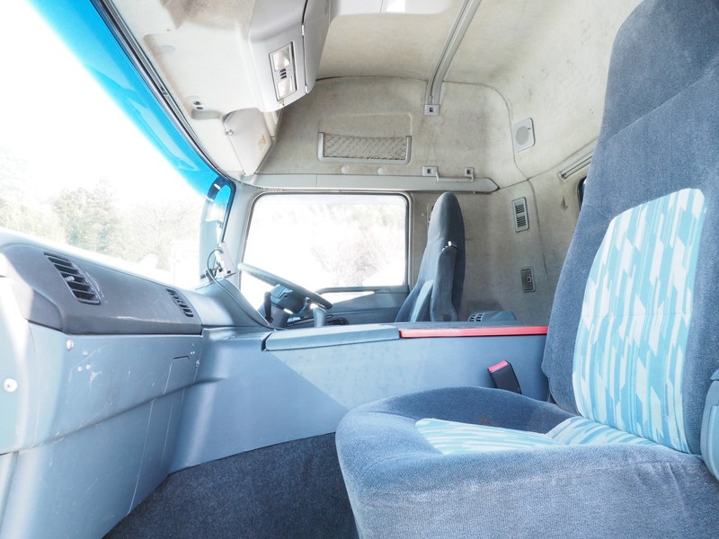 三菱ふそう スーパーグレート ウイング車 大型 PJ-FS54JY 年式 H18[写真31]