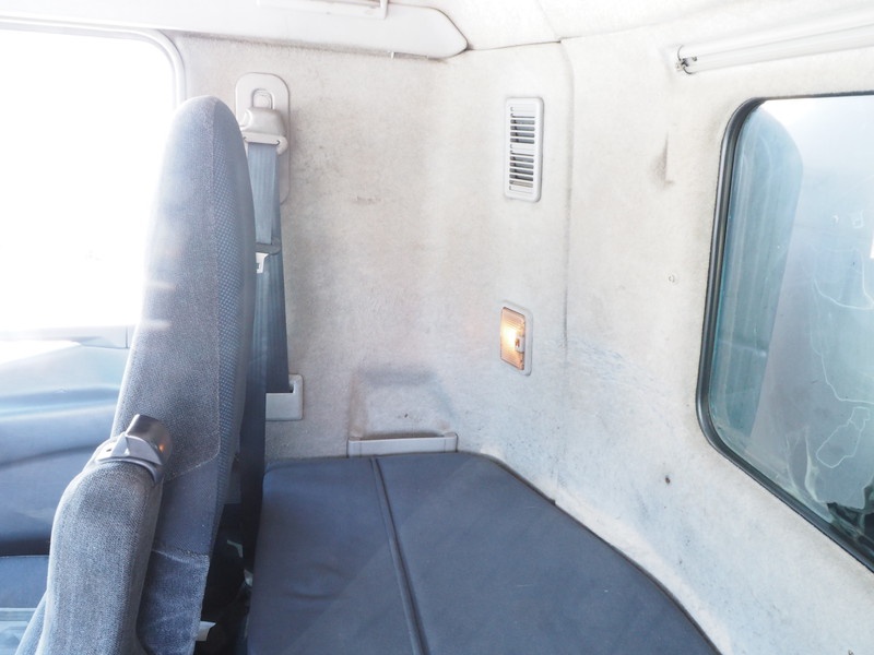 三菱ふそう スーパーグレート ウイング車 大型 PJ-FS54JY 年式 H18[写真35]