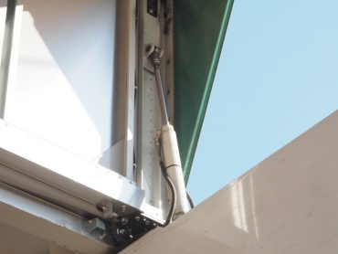 日野 グランドプロフィア ウイング車 大型 QKG-FW1EXBG 年式 H26 [写真18]