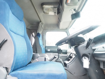 いすゞ ギガ ウイング車 大型 LKG-CYL77A 年式 H24 [写真33]