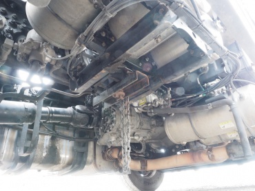 三菱ふそう スーパーグレート トラクタ 大型 QKG-FP54VDR 年式 H24 [写真31]