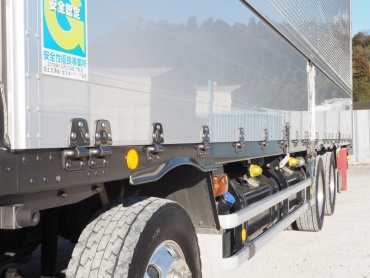 いすゞ ギガ ウイング車 大型 QKG-CYJ77B 年式 H28 [写真34]