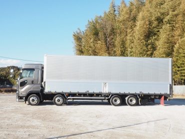いすゞ ギガ ウイング車 大型 QKG-CYJ77B 年式 H28 [写真19]