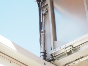 三菱ふそう ファイター ウイング車 中型 PDG-FK64F 年式 H20 [写真18]