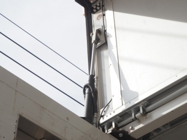 三菱ふそう スーパーグレート 冷凍ウイング 大型 QKG-FS54VZ 年式 H25 [写真24]