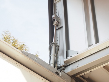 三菱ふそう ファイター ウイング車 中型 PDG-FK61F 年式 H21 [写真17]