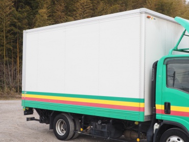 いすゞ エルフ バン車 小型 BKG-NPR85AN 年式 H21 [写真09]