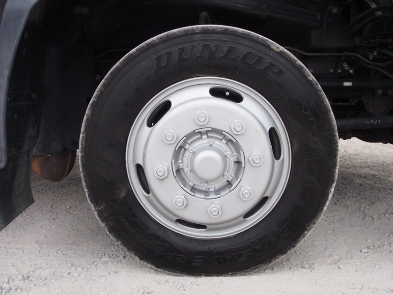 いすゞ ギガ ウイング車 大型 PDG-CYJ77W8 年式 H22[写真50]