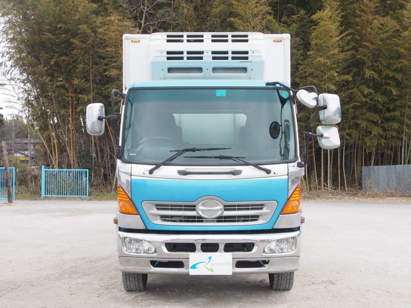 日野 レンジャー 冷凍バン 中増t BDG-FE8JLWA 年式 H21[写真03]