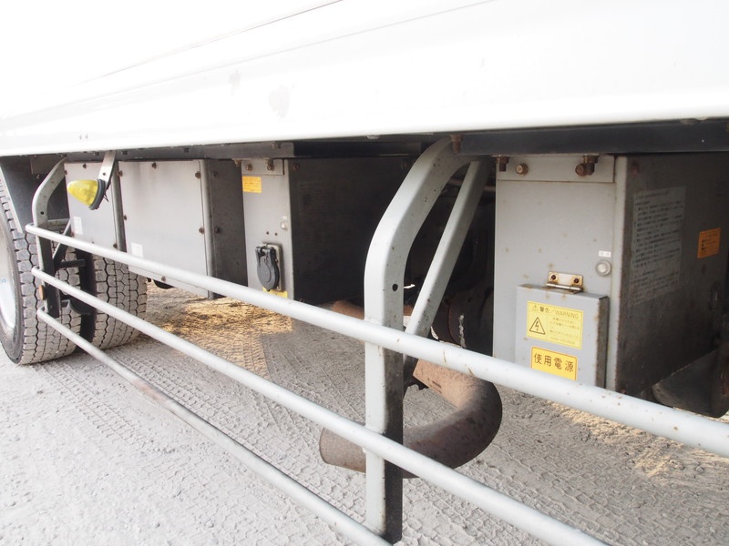 日野 レンジャー 冷凍バン 中増t BDG-FE8JLWA 年式 H21[写真29]