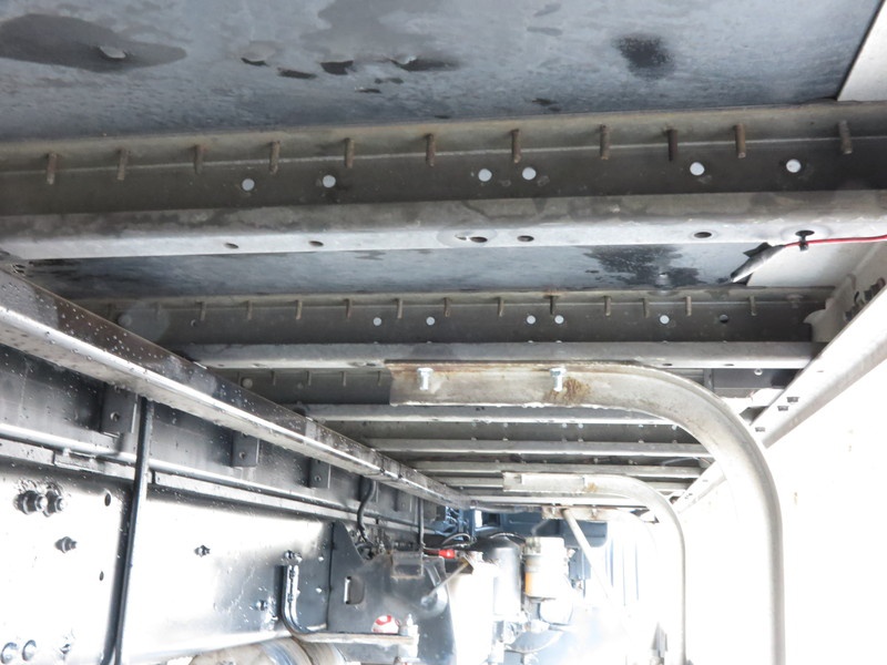 三菱ふそう ファイター ウイング車 中型 PA-FK64F 年式 H18[写真43]