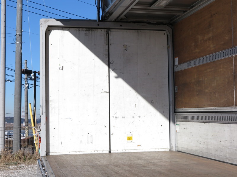 三菱ふそう ファイター ウイング車 中型 PA-FK64F 年式 H18[写真13]