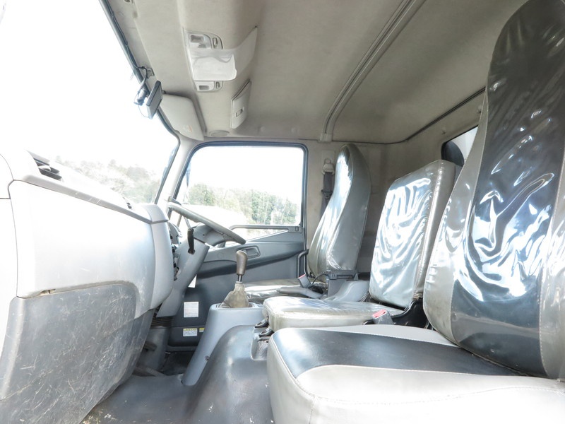 三菱ふそう ファイター ウイング車 中型 PA-FK64F 年式 H18[写真37]