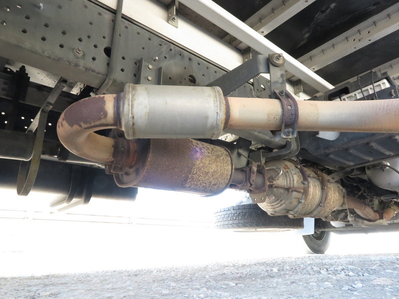 いすゞ フォワード ウイング車 中型 PKG-FRR90S2 年式 H22[写真51]