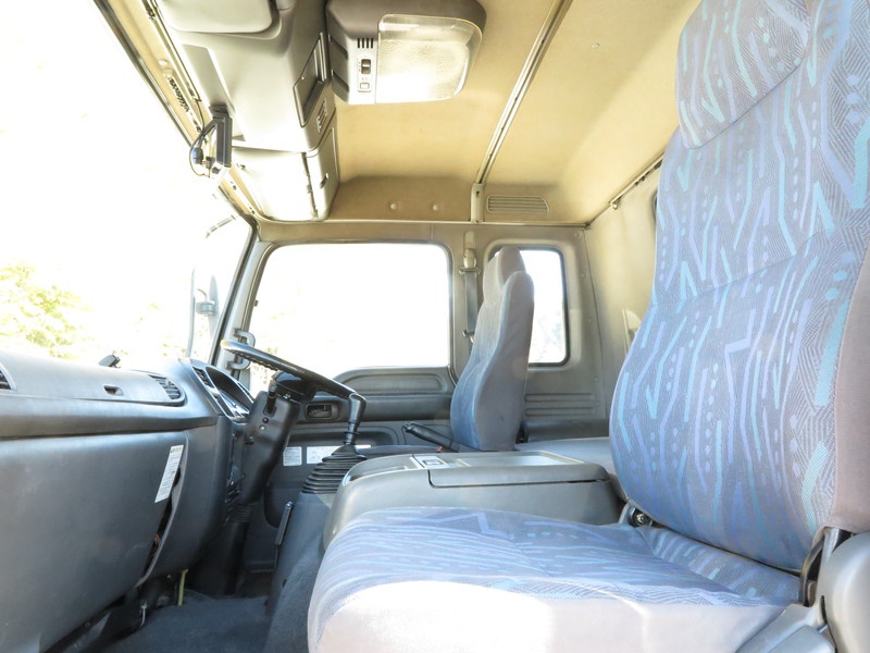 いすゞ フォワード ウイング車 中型 PA-FRD34L4 年式 H18[写真41]