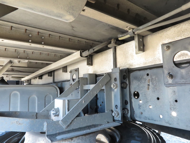 いすゞ フォワード ウイング車 中型 PA-FRD34L4 年式 H18[写真48]