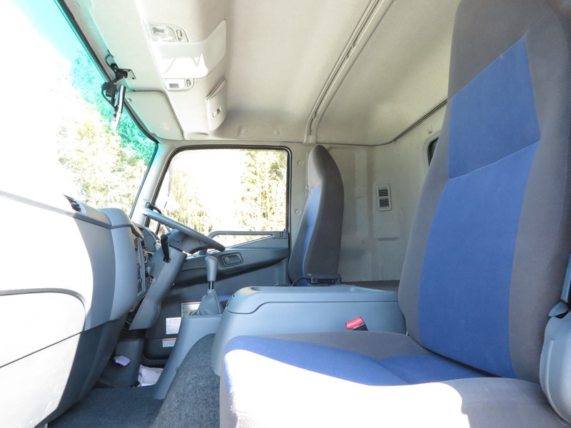 三菱ふそう ファイター ウイング車 中型 TKG-FK64F 年式 H28[写真40]