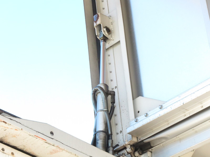 三菱ふそう ファイター ウイング車 中型 PA-FK61F 年式 H18[写真17]