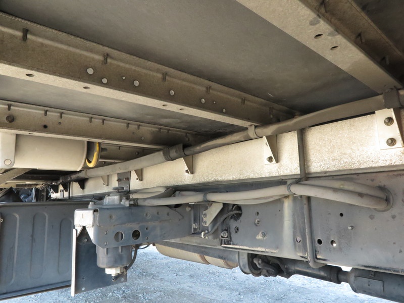 三菱ふそう ファイター ウイング車 中型 PA-FK61F 年式 H18[写真44]