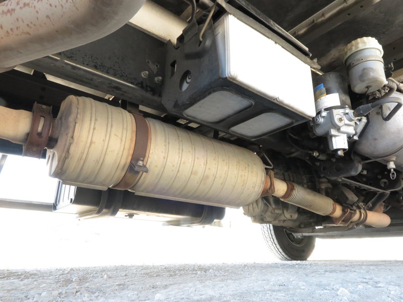 三菱ふそう ファイター ウイング車 中型 PA-FK61F 年式 H18[写真46]