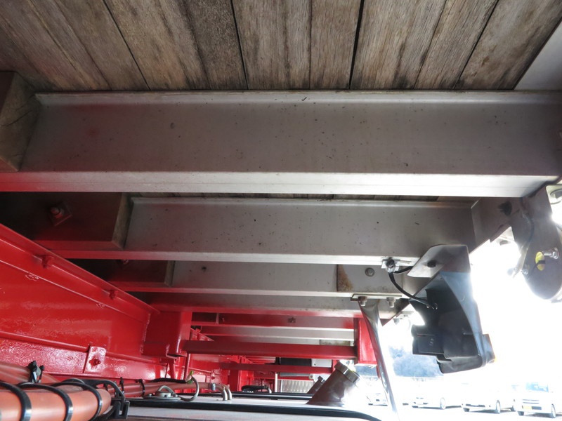 日野 プロフィア 平ボディ 大型 QPG-FS1EWEG 年式 H29[写真48]