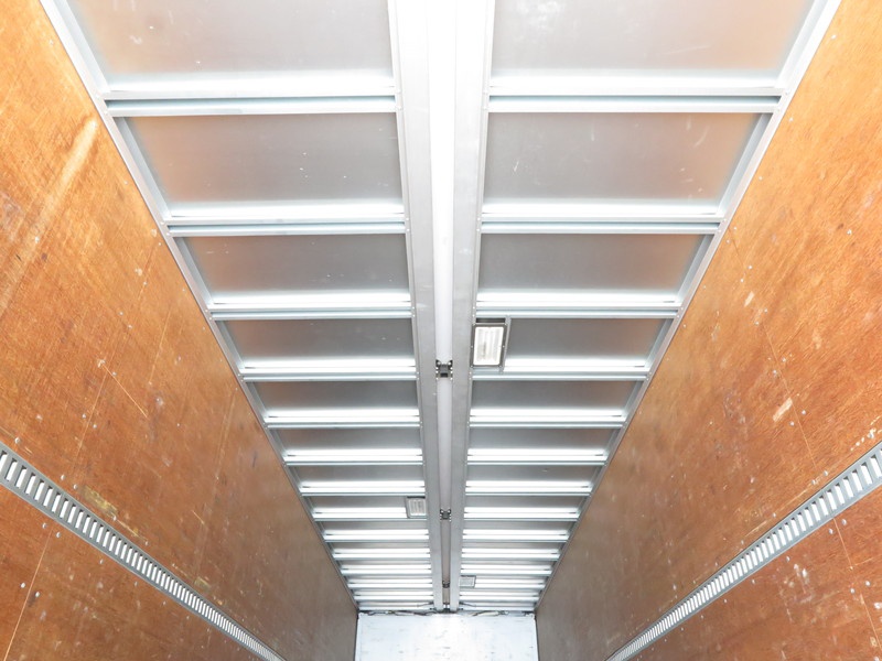 三菱ふそう スーパーグレート ウイング車 大型 LKG-FS54VZ 年式 H23[写真28]