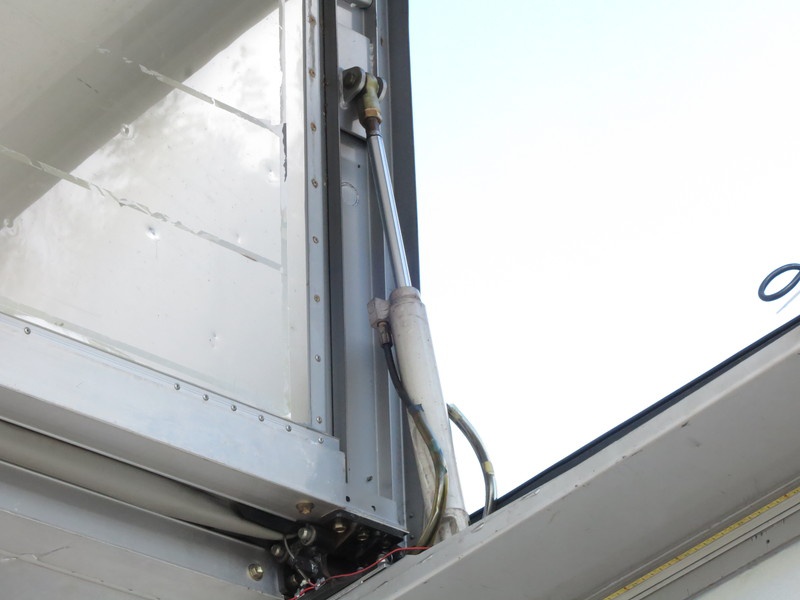 日野 グランドプロフィア ウイング車 大型 KS-FW1EXWG 年式 H16[写真24]