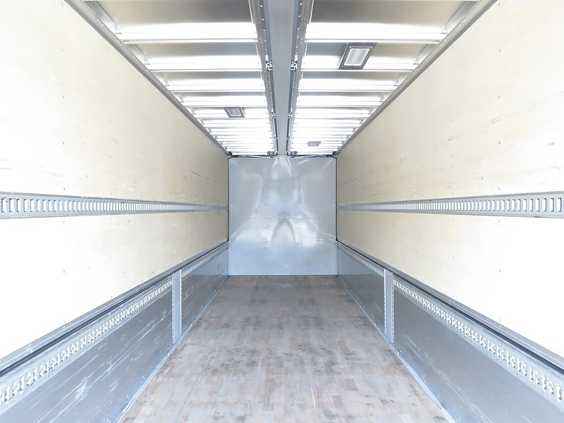 いすゞ ギガ ウイング車 大型 QKG-CYJ77B 年式 H28[写真28]